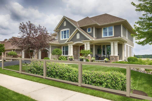 Yardworks 3' X 6' Black Welded Fence Panel 5 Yardworks 3' X 6' Black Welded Fence Panel - Image 5