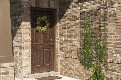 Yardworks 3' X 6' Black Welded Fence Panel 8 Yardworks 3' X 6' Black Welded Fence Panel - Image 8