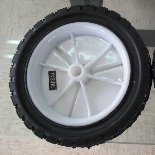 Yardworks® 42" Spike Aerator 4 Yardworks® 42" Spike Aerator - Image 4