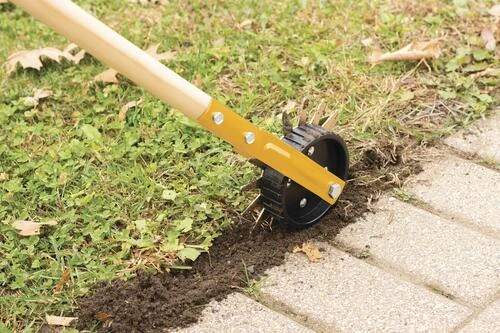 Yardworks Sales Shop -Yardworks Sales Shop 2658913 SidewalkEdger inuse1